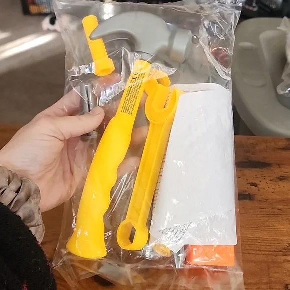 10 Pcs Pretend Play Tool Box Set With screwdrivers Realtistic Tools Toys For Kid - Picture 3 of 3